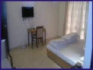 Oyo 3523 Tekarees Inn Mahanagar Lucknow Zewnętrze zdjęcie